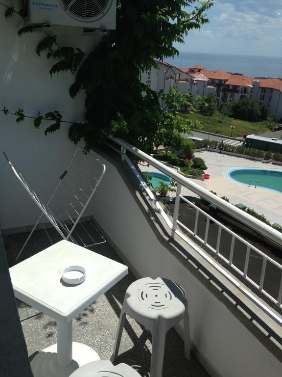 Yanis Guest House Sveti Vlas Room photo